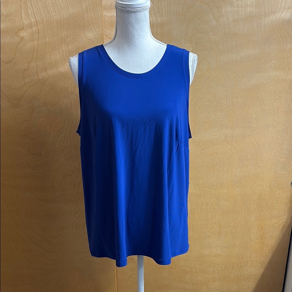 NWT Vince Camuto Daisy Haze Goddess Blue Sleeveless Tank Keyhole Back Size 1X